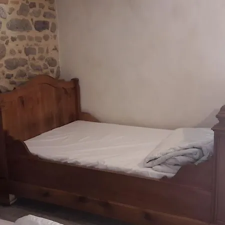 Le Bouton D'or 3 Etoiles 8 Kms Puydufou *