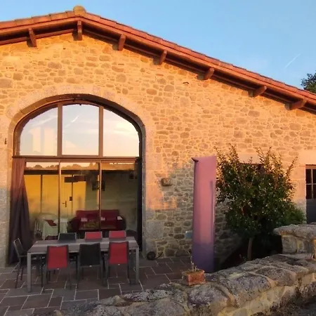 Le Bouton D'or 3 Etoiles 8 Kms Puydufou