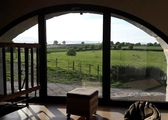 Le Bouton D'or 3 Etoiles 8 Kms Puydufou Chambretaud