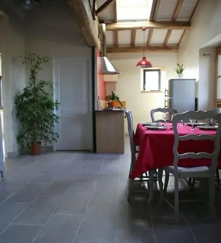 Prázdninový dům Le Bouton D'or 3 Etoiles 8 Kms Puydufou